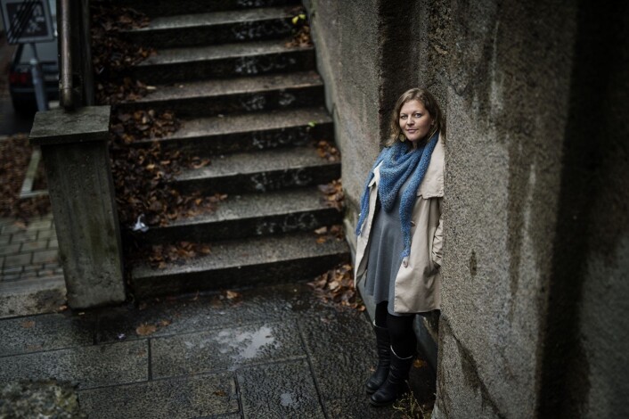 – Mange av guttene er også interessert i skole, men det blir ikke nødvendigvis anerkjent. Ofte må de underkommunisere denne interessen, sier sosialantropolog Monika Rosten. (Foto: Benjamin A. Ward, HiOA) – Mange av guttene er også interessert i skole, men det blir ikke nødvendigvis anerkjent. Ofte må de underkommunisere denne interessen, sier sosialantropolog Monika Rosten. (Foto: Benjamin A. Ward, HiOA)