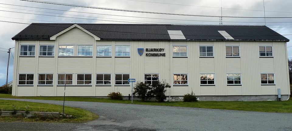 I daværende Bjarkøy kommune var det formannskapet som tok initiativet til sammenslåing med Harstad, og ny bru var et viktig premiss. (Foto: TorbjørnS, Wikimedia Commons)