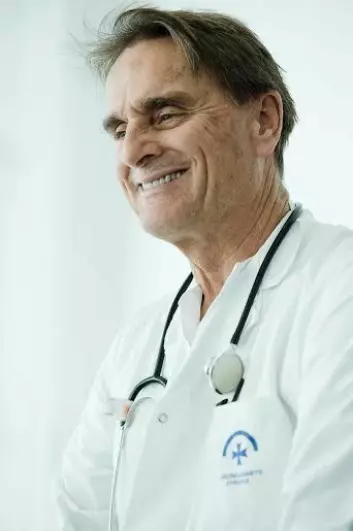 Erik Ekker Solberg, overlege i kardiologi ved Diakonhjemmet sykehus i Oslo. (Foto: Diakonhjemmet sykehus)