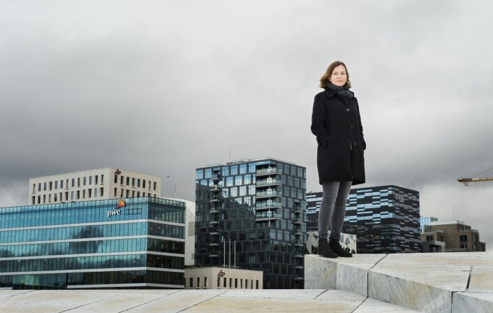 Forsker Heidi Bergsli har studert Fjordby-prosjektet i Oslo og sammenlignet med prosjektet Euromediterranée i Marseille, og er ikke i tvil om hvilket som er mest vellykket.
(Foto: Benjamin A. Ward, HiOA) Forsker Heidi Bergsli har studert Fjordby-prosjektet i Oslo og sammenlignet med prosjektet Euromediterranée i Marseille, og er ikke i tvil om hvilket som er mest vellykket.
(Foto: Benjamin A. Ward, HiOA)