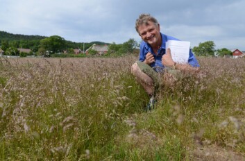 Forsker Trygve. S Aamlid i Bioforsk er prosjektleder for ECONADA. Her er han utenfor Bioforsk Landvik i Grimstad, i frøeng av smyle med opphav i Stranda kommune på Sunnmøre. (Foto: Anette Tjomsland) Forsker Trygve. S Aamlid i Bioforsk er prosjektleder for ECONADA. Her er han utenfor Bioforsk Landvik i Grimstad, i frøeng av smyle med opphav i Stranda kommune på Sunnmøre. (Foto: Anette Tjomsland)