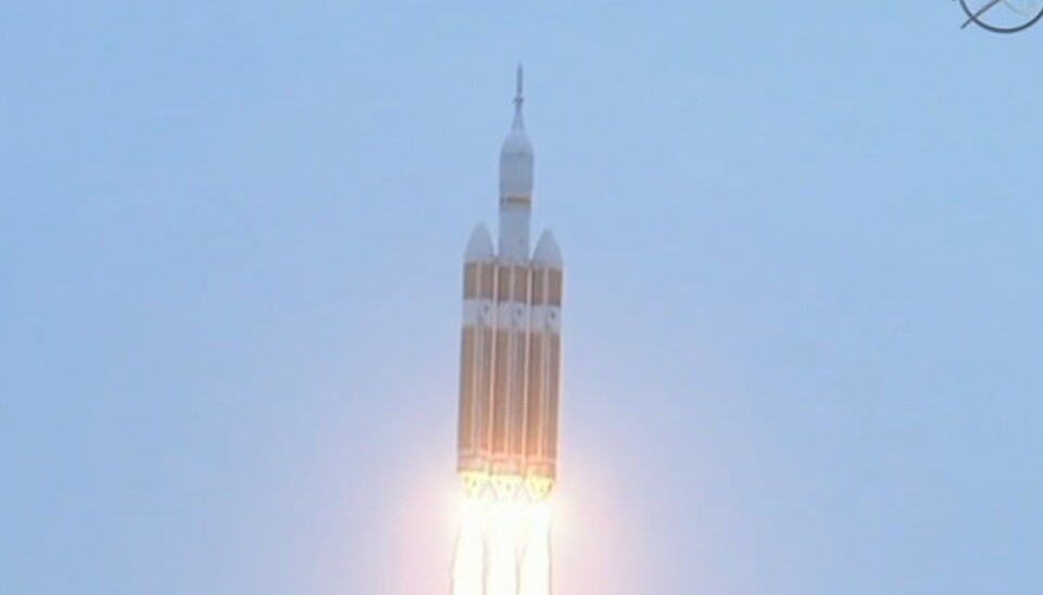 Orion skytes opp fra Cape Canaveral i Florida, 13:05 norsk tid. (Skjermdump fra NASA)