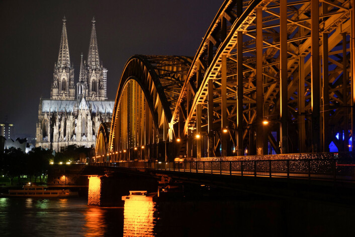 Den tyske delstaten Nordrhein-Westfalen, her representert ved Köln, har 17 millioner innbyggere og skårer 6,1 på innflytelsesskalaen i EU. (Foto: NTB Scanpix) Den tyske delstaten Nordrhein-Westfalen, her representert ved Köln, har 17 millioner innbyggere og skårer 6,1 på innflytelsesskalaen i EU. (Foto: NTB Scanpix)