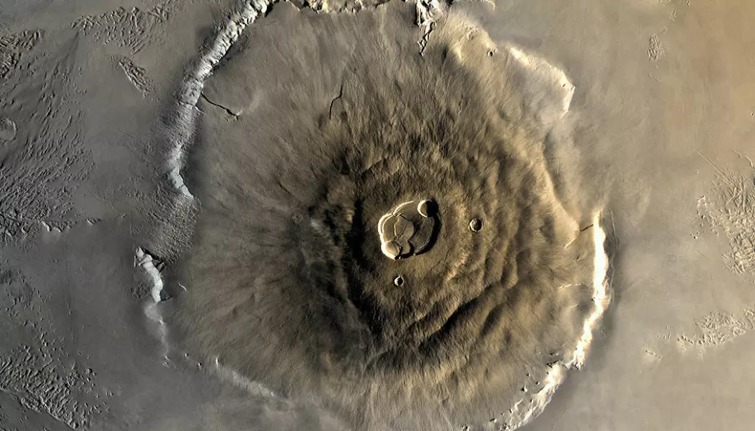 Ikke flytende vann på Mars uten vulkaner