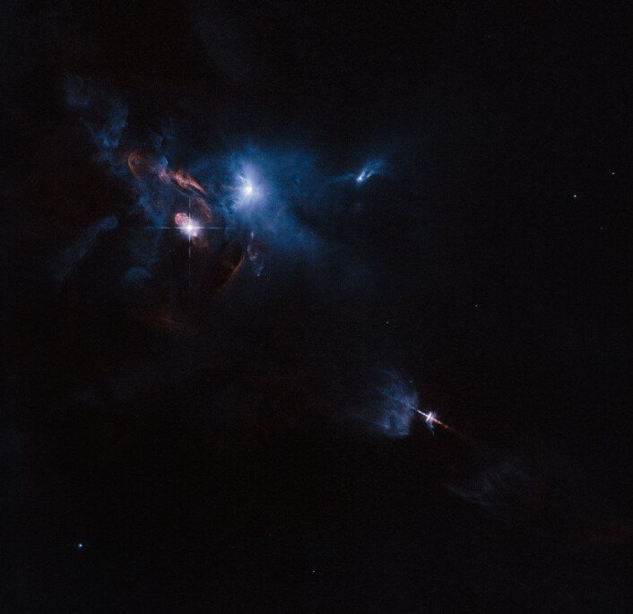 Bildet er tatt av Romteleskopet Hubble og viser omgivelsene til HL Tauri, en ung stjerne omgitt av en protoplanetariske skive. (Foto: ESA/Hubble and NASA) Bildet er tatt av Romteleskopet Hubble og viser omgivelsene til HL Tauri, en ung stjerne omgitt av en protoplanetariske skive. (Foto: ESA/Hubble and NASA)