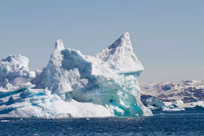Små luftbobler i isen kan fortelle oss hvordan atmosfæren var før i tiden. (Foto: Microstock)