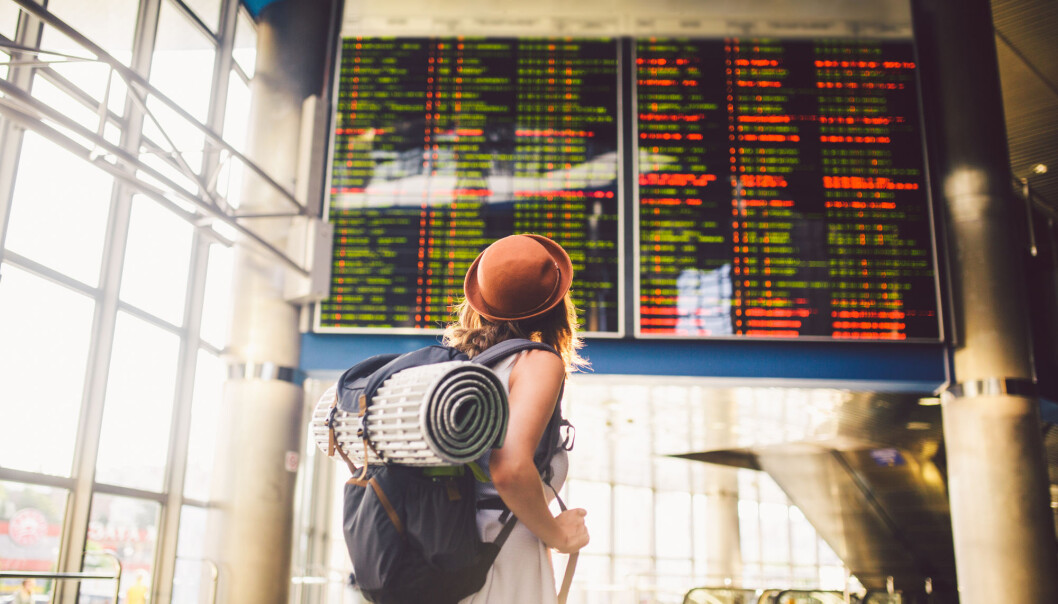 –Å bli kjent med folk er en stor del av gleden ved å reise, forteller forsker og reiseentusiast Veronica Blumenthal. (Illustrasjon: fotoliza / Shutterstock / NTB scanpix) –Å bli kjent med folk er en stor del av gleden ved å reise, forteller forsker og reiseentusiast Veronica Blumenthal. (Illustrasjon: fotoliza / Shutterstock / NTB scanpix)