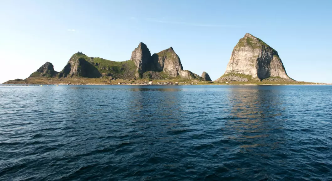 The Helgeland coast contains thousands of islands. Research conclude that this environment has a healthy ecological status. (Illustration photo of Træna in Helgeland: Terje Rakke / Nordic Life / www.nordnorge.com / Træna)