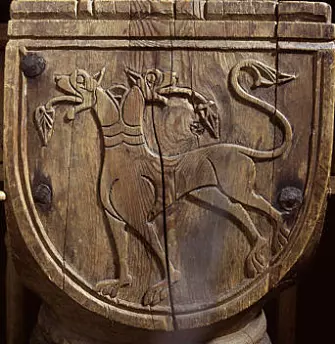 The dragon is one of the central motifs on the capitals inside the church. (Photo: Birger Lindstad)