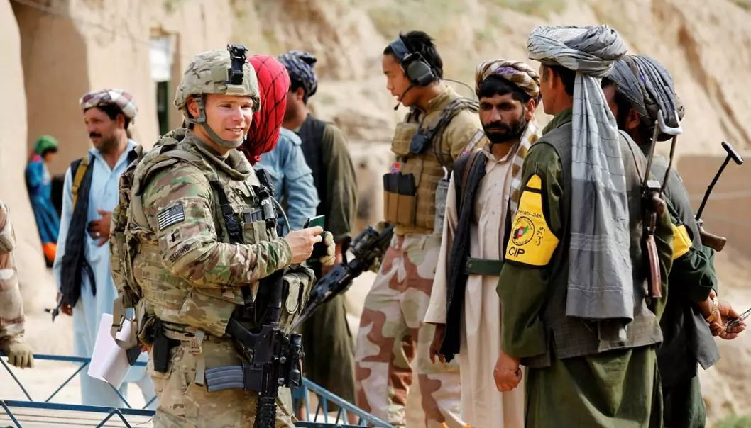 Overkjører afghanerne i oppbyggingen av landet