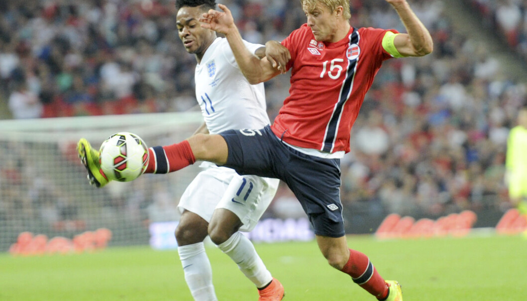 Per Ciljan Skjelbred hadde 150 hele løp i landskampen mot Bulgaria, i høy fart. Av disse var 50 rene spurter. Det er spurtegenskapene som avgjør hvem som er god i fotball. (Foto: Scanpix, Terje Pedersen) Per Ciljan Skjelbred hadde 150 hele løp i landskampen mot Bulgaria, i høy fart. Av disse var 50 rene spurter. Det er spurtegenskapene som avgjør hvem som er god i fotball. (Foto: Scanpix, Terje Pedersen)