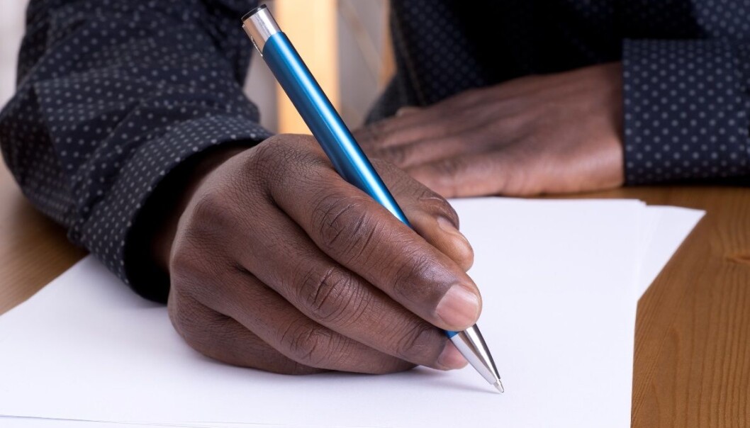 De som har størst behov for beskyttelse, kan være de som minst av alle klarer å bevise hvor de kommer fra ved hjelp sitt språk, mener språkforsker. (Foto: Microstock) De som har størst behov for beskyttelse, kan være de som minst av alle klarer å bevise hvor de kommer fra ved hjelp sitt språk, mener språkforsker. (Foto: Microstock)