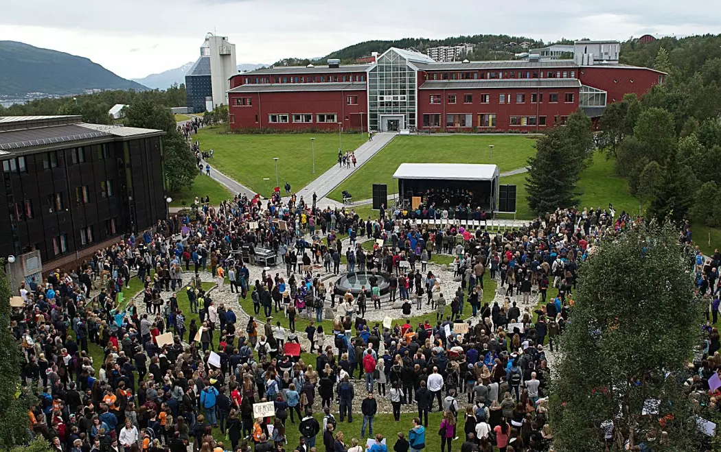 Norske studenter og universiteter koster mer