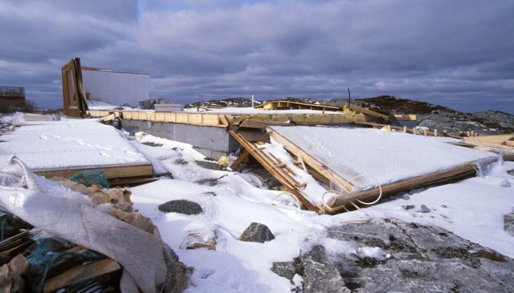 En enebolig i Frøya ble totalvraket under Nyttårsorkanen i 1992. (Foto: NTB/Scanpix) En enebolig i Frøya ble totalvraket under Nyttårsorkanen i 1992. (Foto: NTB/Scanpix)