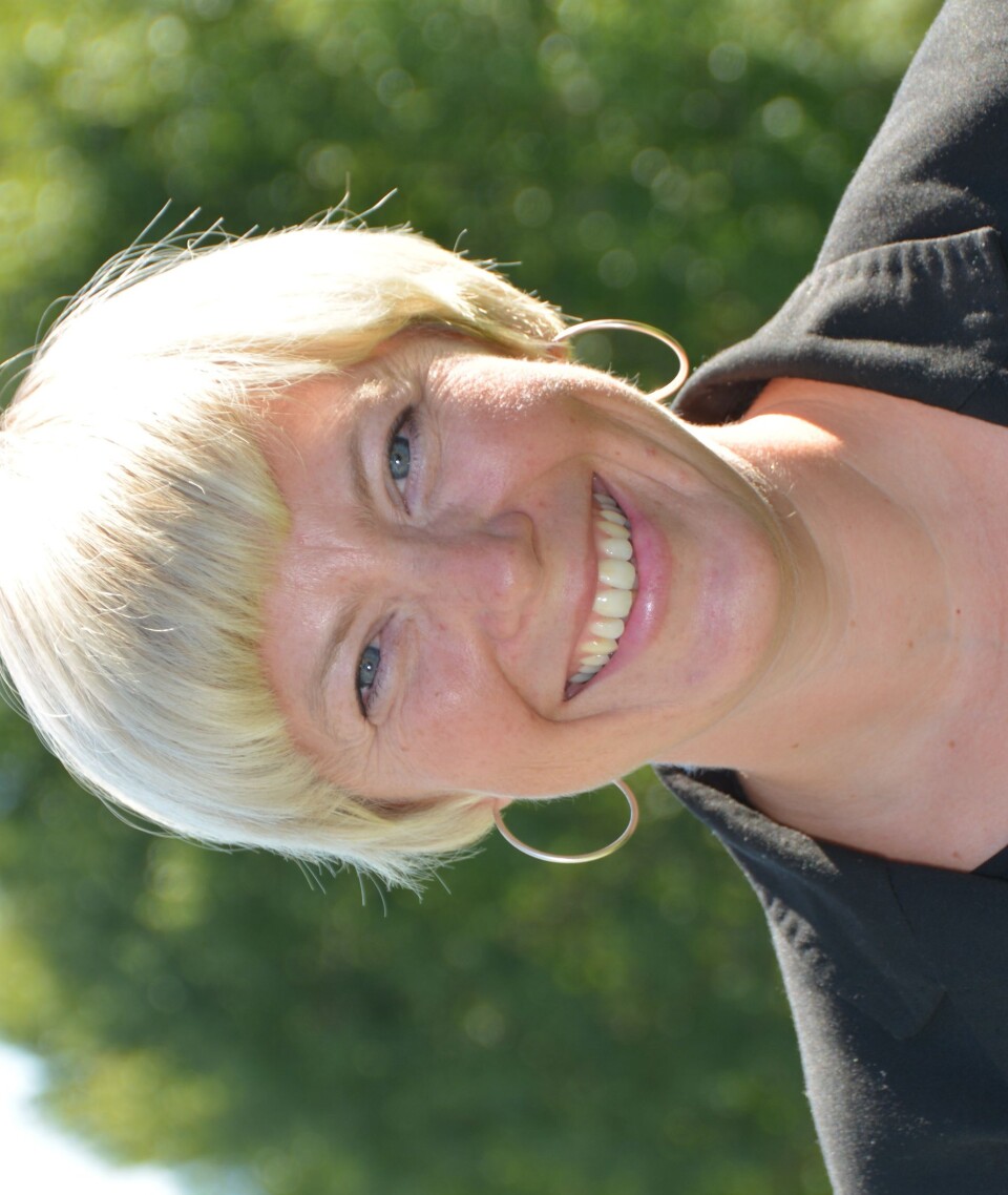 Kulturforsker Heidi Stavrum har danset og dratt på tur med dansebandfolket for å finne ut mer om dem. (Foto: Øystein Akselberg)