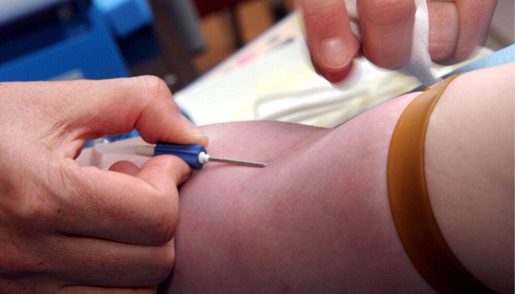 En enkel blodprøve kan i fremtiden vise om ungdommer er deprimerte. Men er det egentlig slik at en sykdom må «synes» biologisk for å være ekte? (Foto: Colourbox) En enkel blodprøve kan i fremtiden vise om ungdommer er deprimerte. Men er det egentlig slik at en sykdom må «synes» biologisk for å være ekte? (Foto: Colourbox)