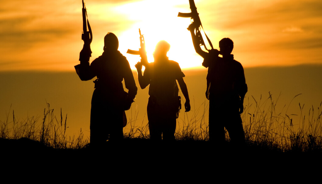 Unge menn med utseende fra Midtøsten er stereotypen på en terrorist i nyhetsdekningen, viser en ny doktorgradsavhandling. (Foto: Microstock) Unge menn med utseende fra Midtøsten er stereotypen på en terrorist i nyhetsdekningen, viser en ny doktorgradsavhandling. (Foto: Microstock)
