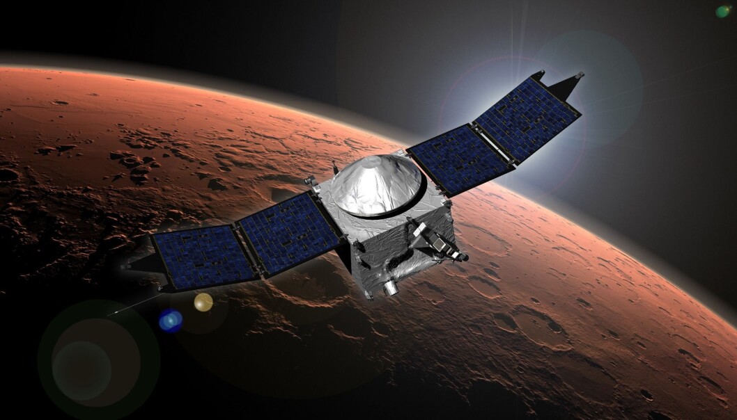 Mars Atmosphere and Volatile EvolutioN (MAVEN) skal utforske den tynne atmosfæren til Mars, for å finne ut mer om hvordan den tykkere atmosfæren og de store mengdene flytende vann som tidligere trolig fantes på planeten ble borte. (Illustrasjon: NASA) Mars Atmosphere and Volatile EvolutioN (MAVEN) skal utforske den tynne atmosfæren til Mars, for å finne ut mer om hvordan den tykkere atmosfæren og de store mengdene flytende vann som tidligere trolig fantes på planeten ble borte. (Illustrasjon: NASA)