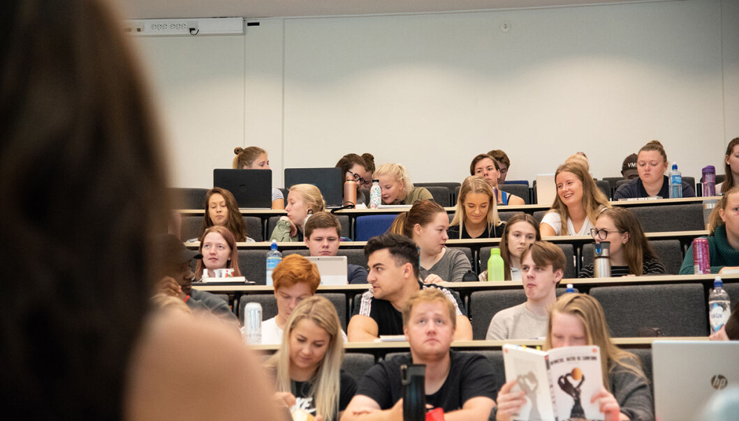 Betydningen av pedagogisk kompetanse hos fagansatte har kommet mer i fokus innen forskningsmiljøer og hos studenter og fagansatte. (Foto: Roger Grostad) Betydningen av pedagogisk kompetanse hos fagansatte har kommet mer i fokus innen forskningsmiljøer og hos studenter og fagansatte. (Foto: Roger Grostad)