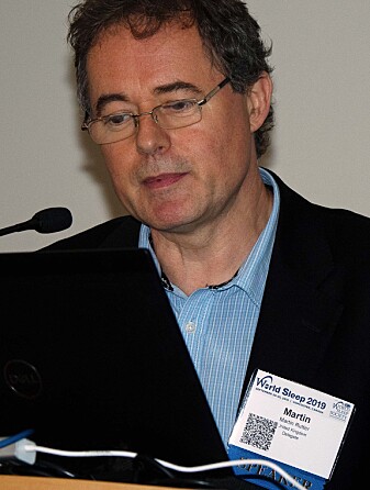 Når Martin Rutter finner sammenhengen mellom søvnmangel og hjerteinfarkt, bygger han det på informasjon om en halv million briter. (Foto: Georg Mathisen) Når Martin Rutter finner sammenhengen mellom søvnmangel og hjerteinfarkt, bygger han det på informasjon om en halv million briter. (Foto: Georg Mathisen)