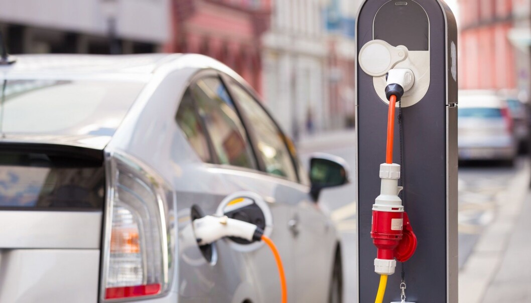 – Derfor er det en viss risiko for at vi får en befolkning og politikere som er mer opptatt av de tingene som ikke spiller noen særlig rolle for det globale klimaet – og både bomringer, elektriske biler og godt isolerte hus kan dessverre tilhøre den kategorien, sier forsker Truls Nordby. (Illustrasjon: Matej Kastelic / Shutterstock / NTB scanpix) – Derfor er det en viss risiko for at vi får en befolkning og politikere som er mer opptatt av de tingene som ikke spiller noen særlig rolle for det globale klimaet – og både bomringer, elektriske biler og godt isolerte hus kan dessverre tilhøre den kategorien, sier forsker Truls Nordby. (Illustrasjon: Matej Kastelic / Shutterstock / NTB scanpix)
