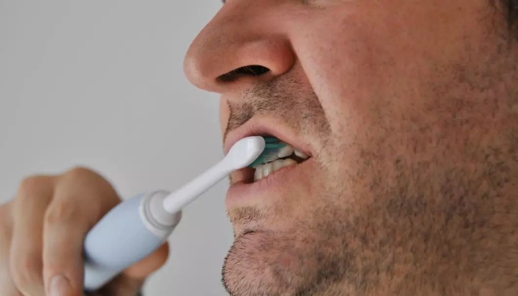 Blir tennene renere med elektrisk tannbørste?