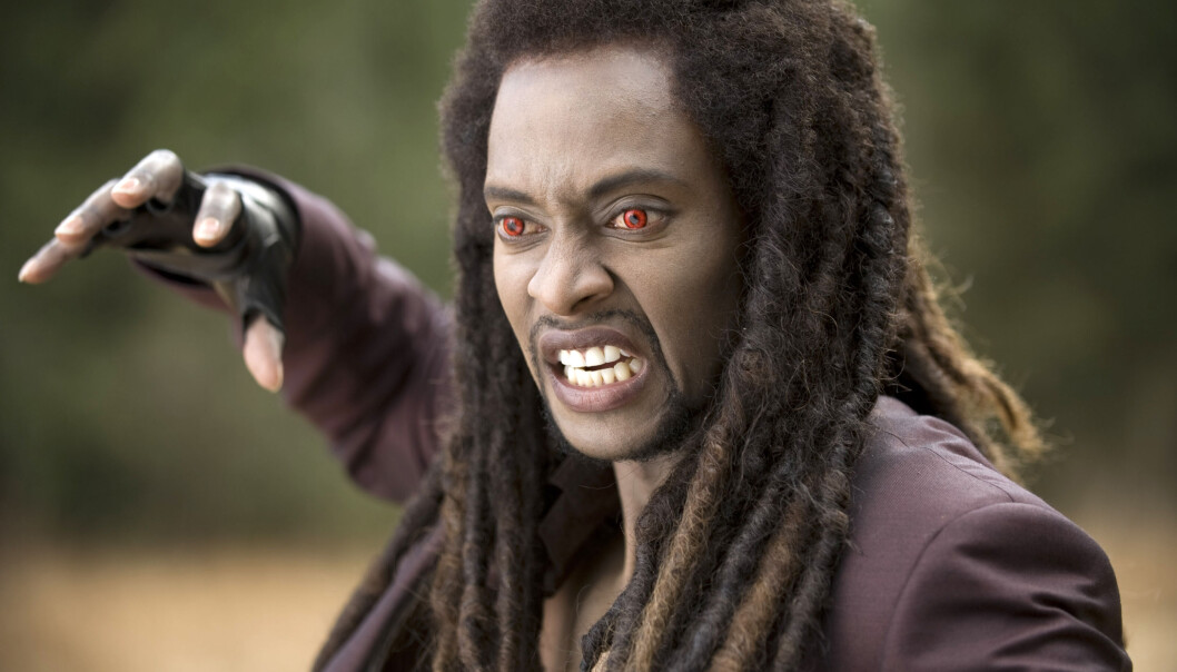 Laurent (spilt av Edi Gathegi) er en vampyr i filmen «The twilight saga: New Moon» med sans for blod. Men er det å leve av? (Foto: Nordisk Film Distribusjon AS) Laurent (spilt av Edi Gathegi) er en vampyr i filmen «The twilight saga: New Moon» med sans for blod. Men er det å leve av? (Foto: Nordisk Film Distribusjon AS)