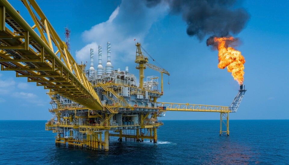 – Oljebransjen har et dilemma i sin kommunikasjon om bærekraft, siden det de produserer, representerer en stor klimautfordring, sier professor Trine Dahl. (Illustrasjon: Oil and Gas Photographer / Shutterstock / NTB scanpix)