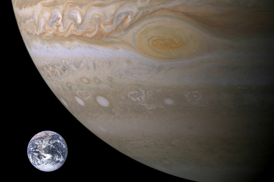 Jupiter er to og en halv gang så massiv som alle de andre planetene i solsystemet til sammen. GJ 3512b har massen til halve Jupiter. Kanskje ligner forholdene der de som finnes på vår egen gasskjempe.