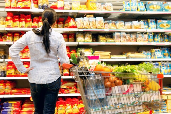 Å holde vekta etter en slankekur krever i mange tilfeller permanent slankediett. (Foto: Colourbox) Å holde vekta etter en slankekur krever i mange tilfeller permanent slankediett. (Foto: Colourbox)