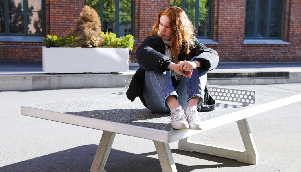 Det er ikke bare mobbeofre som sliter med psykiske vansker og søvnproblemer. Også mobberne sover mindre enn andre og har svakere skoleprestasjoner. (Foto: Mia Junge/ NTB/Scanpix) Det er ikke bare mobbeofre som sliter med psykiske vansker og søvnproblemer. Også mobberne sover mindre enn andre og har svakere skoleprestasjoner. (Foto: Mia Junge/ NTB/Scanpix)