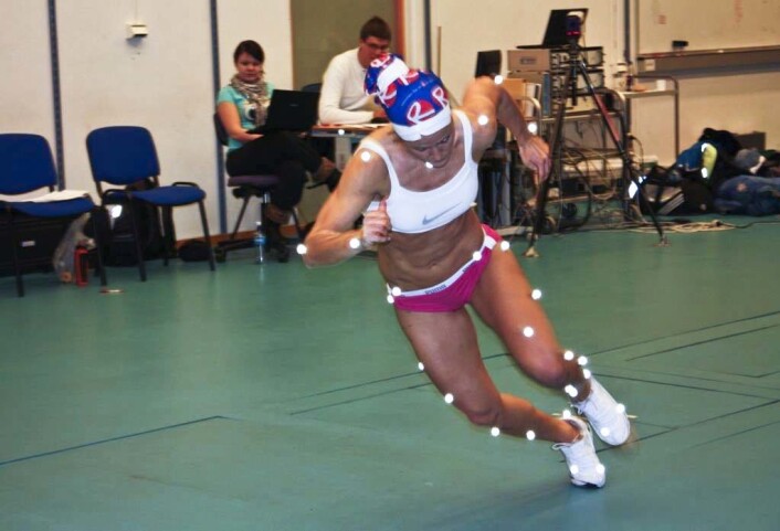 Melissa Wiik har hatt to korsbåndsskader. Hun mener god og forebyggende trening må til for å unngå skader blant fremtidige talenter. (Foto: Agnethe Nilstad, NIH) Melissa Wiik har hatt to korsbåndsskader. Hun mener god og forebyggende trening må til for å unngå skader blant fremtidige talenter. (Foto: Agnethe Nilstad, NIH)