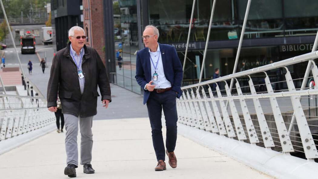 Jan Ivar Fredriksen (til venstre) og Steinar Aasnæss vil synleggjera kjeldene og drivkreftene bak den økonomiske veksten. (Foto: Stian Kristoffer Sande). Jan Ivar Fredriksen (til venstre) og Steinar Aasnæss vil synleggjera kjeldene og drivkreftene bak den økonomiske veksten. (Foto: Stian Kristoffer Sande).