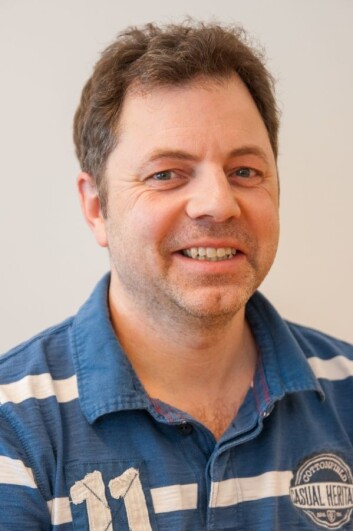 Jostein Brobakk ved Norsk senter for bygdeforskning. (Foto: Bygdeforskning) Jostein Brobakk ved Norsk senter for bygdeforskning. (Foto: Bygdeforskning)