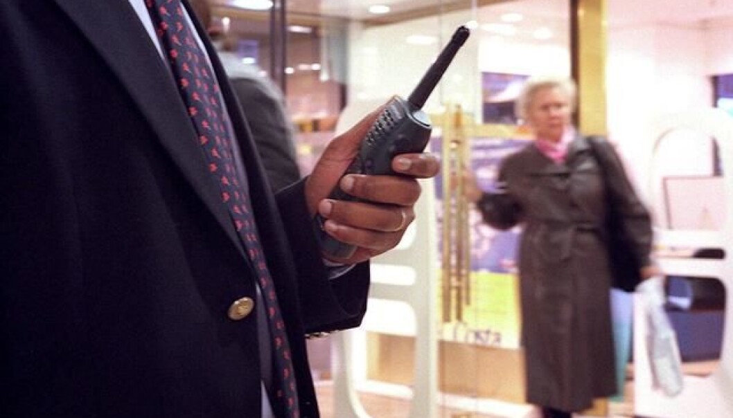Bruken av hemmelige politimetoder som spaning og overvåking av elektronisk kommunikasjon har økt, til tross for at det forskes lite på effekten. Foto: Colourbox) Bruken av hemmelige politimetoder som spaning og overvåking av elektronisk kommunikasjon har økt, til tross for at det forskes lite på effekten. Foto: Colourbox)