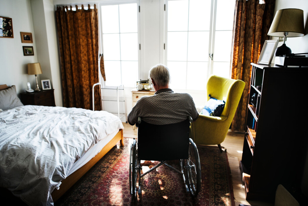 Gjennomsnittsalderen for å få ALS er 60 år, og flere menn rammes enn kvinner. (Illustrasjonsbilde: Rawpixel.com, Shutterstock, NTB scanpix) Gjennomsnittsalderen for å få ALS er 60 år, og flere menn rammes enn kvinner. (Illustrasjonsbilde: Rawpixel.com, Shutterstock, NTB scanpix)