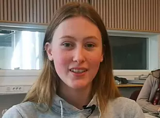 Det er et vanskelig spørsmål, synes Ingvild Bergseng. Men hun mener likevel at 16-åringer ikke bør få stemmerett. (Foto: Marianne Nordahl)