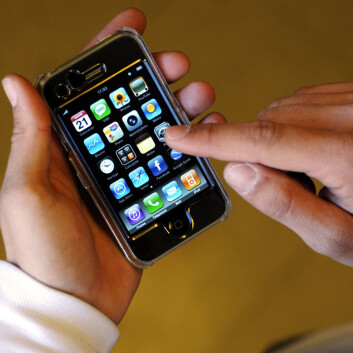 Bedriftene frister kundene med lojalitetsprogrammer, også på mobiltelefonen. (Illustrasjonsfoto: www.colourbox.no) Bedriftene frister kundene med lojalitetsprogrammer, også på mobiltelefonen. (Illustrasjonsfoto: www.colourbox.no)