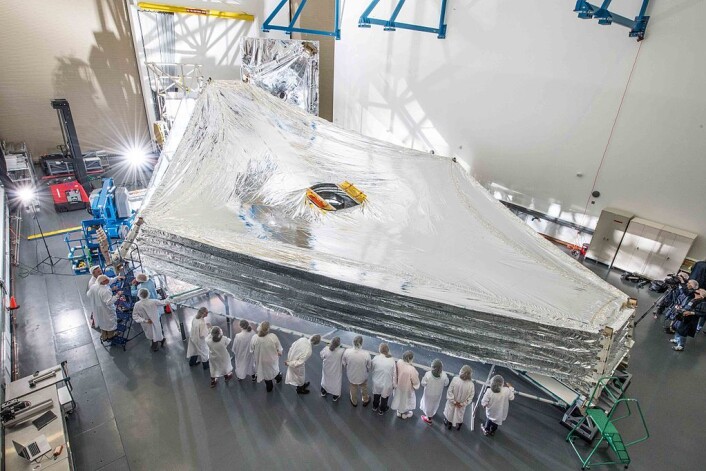 Solskjoldet som skal holde James Webb-teleskopet kaldt. (Foto: NASA) Solskjoldet som skal holde James Webb-teleskopet kaldt. (Foto: NASA)