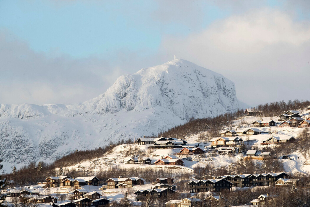 Hvert år bygges det tusenvis av nye hytter i norske fjell. Her er Beitostølen i Østre Slidre med Bitihorn i bakgrunnen. (Illustrasjonsfoto: Terje Pedersen / NTB scanpix) Hvert år bygges det tusenvis av nye hytter i norske fjell. Her er Beitostølen i Østre Slidre med Bitihorn i bakgrunnen. (Illustrasjonsfoto: Terje Pedersen / NTB scanpix)