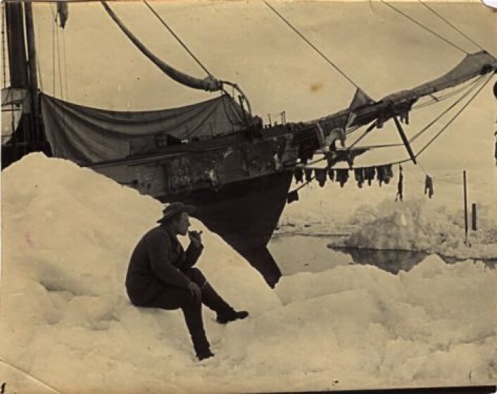 Fridtjof Nansen foran Fram. Fridtjof Nansen foran Fram.