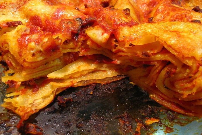 I vinter ble det funnet hestekjøtt i frossenlasagne i flere europeiske land. (Foto: Wikimedia commons) I vinter ble det funnet hestekjøtt i frossenlasagne i flere europeiske land. (Foto: Wikimedia commons)