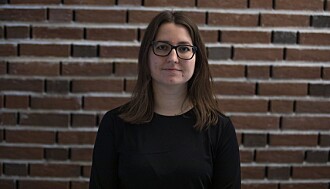 Mona Martnes er den første som skriver en doktoravhandling om rettigheten Barnets beste sett i sammenheng med utvisningssaker i Norge. Mona Martnes er den første som skriver en doktoravhandling om rettigheten Barnets beste sett i sammenheng med utvisningssaker i Norge.