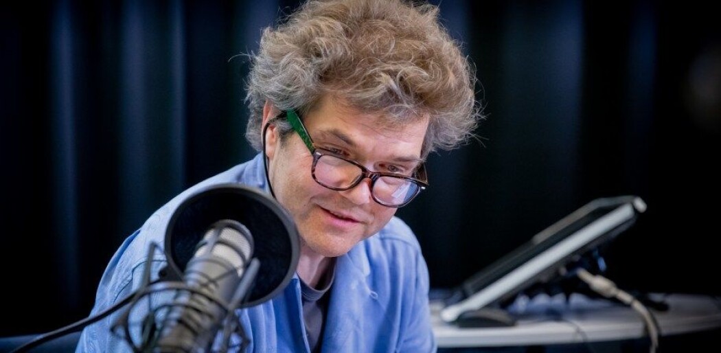 Når Gaute Einevoll ikke lager podcast, er han professor i fysikk ved NMBU og UiO. (Foto: Håkon Sparre) Når Gaute Einevoll ikke lager podcast, er han professor i fysikk ved NMBU og UiO. (Foto: Håkon Sparre)