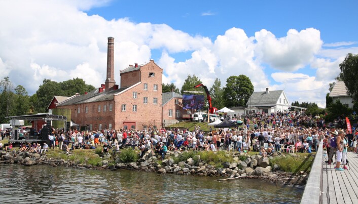 Atlungstad Brenneri er et kulturminne som skaper engasjement lokalt, og som til og med har sin egen venneforening. Foto: Atlungstad Brenneri Atlungstad Brenneri er et kulturminne som skaper engasjement lokalt, og som til og med har sin egen venneforening. Foto: Atlungstad Brenneri