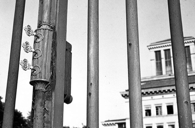 The gate with the three keys at ILO's former headquarters in Geneva symbolizes the tripartite collaboration between workers, employers and governments. The gate with the three keys at ILO's former headquarters in Geneva symbolizes the tripartite collaboration between workers, employers and governments.