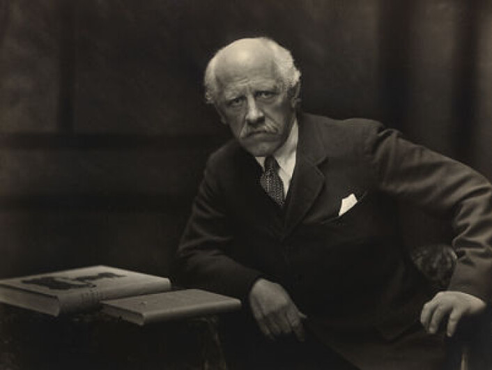 Fridtjof Nansen som fredsprisvinner, 1922. Foto: Anders Beer Wilse /eier: Nasjonalbiblioteket. Fridtjof Nansen som fredsprisvinner, 1922. Foto: Anders Beer Wilse /eier: Nasjonalbiblioteket.