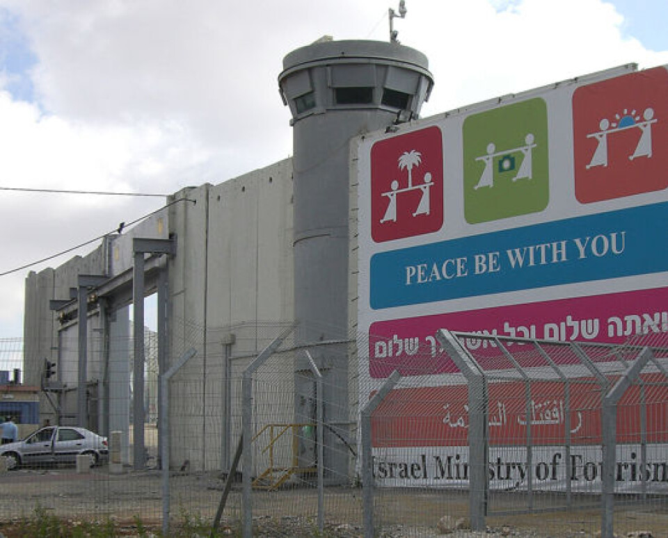 'Kontrollpost med israelske fredshilsener'