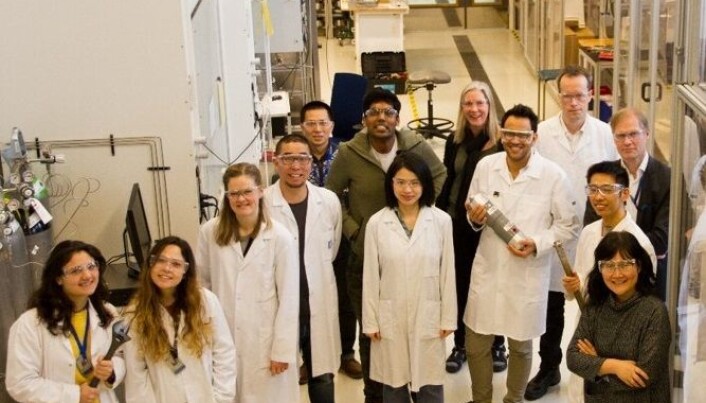 The membrane research group is looking for materials that can help filter out carbon dioxide. The membrane research group is looking for materials that can help filter out carbon dioxide.