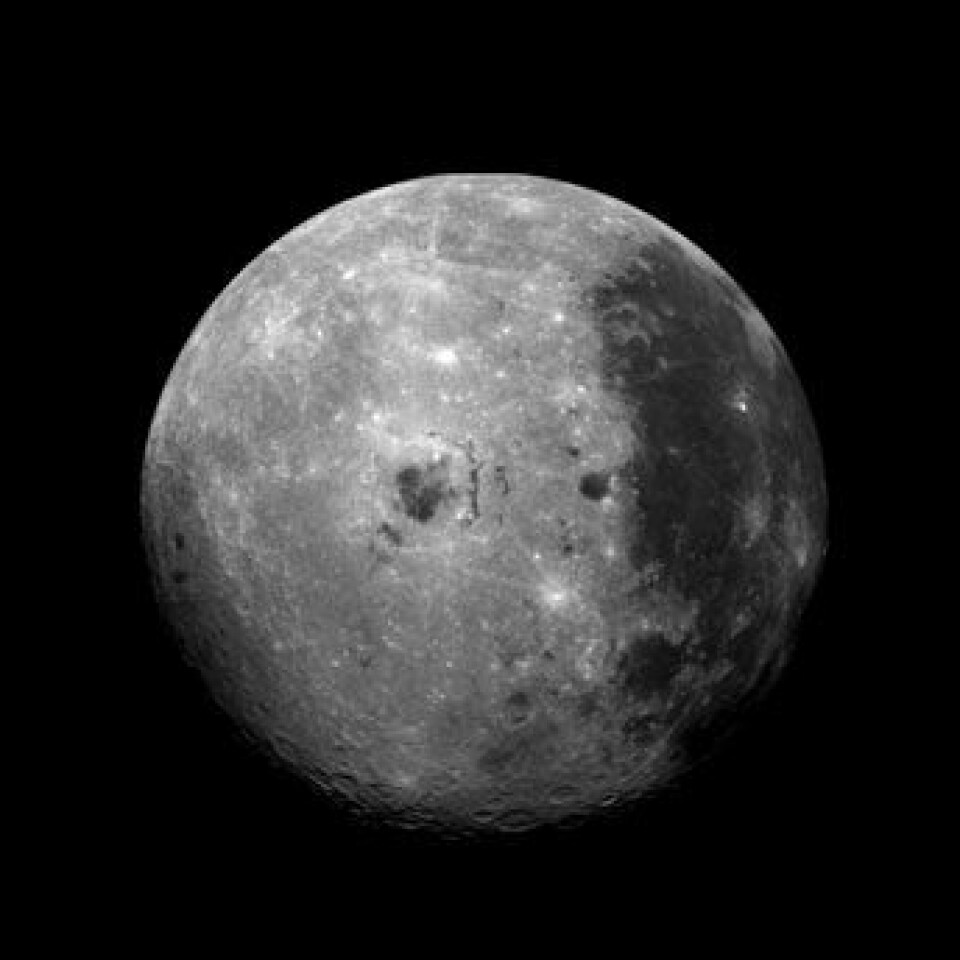Russarane vil ha med seg NASA og ESA på å byggje ein bemanna base på månen. (Foto: JPL)